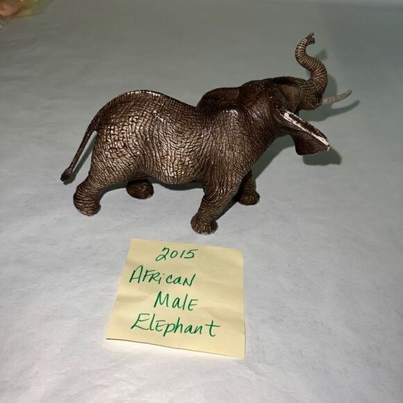 SCHLEICH 2015 am limes 69 African ELEPHANT with tusks - Picture 2 of 5
